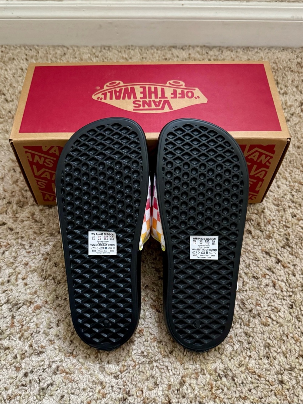 Vans Range Slide-On Sandals - Picture 3 of 5